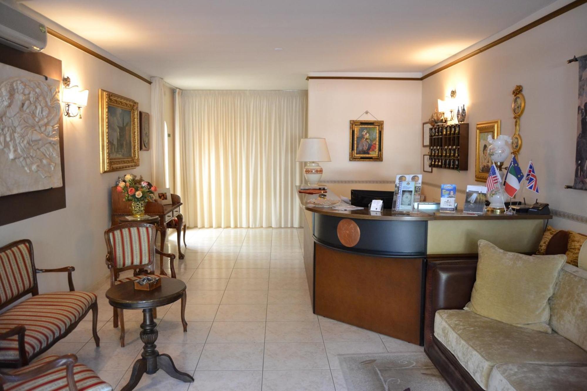 קנוסה די פוליה Hotel Canusium מראה חיצוני תמונה